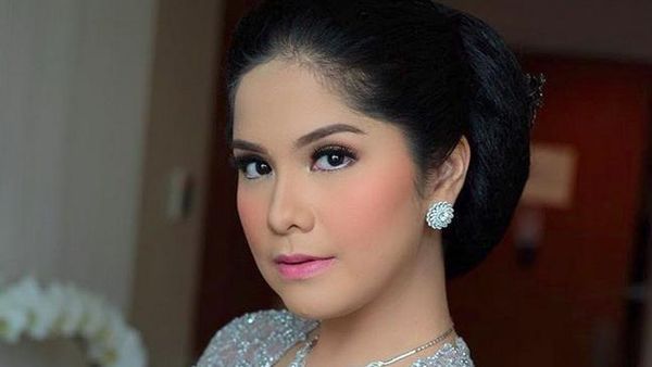 Tampil Fresh di Pernikahan Kahiyang, Ini Olahraganya Annisa Pohan