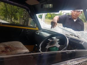 Sopir Angkot Tewas Misterius, Ditemukan Batu di Mobil Korban