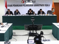 Bawaslu Kabulkan Gugatan 9 Partai Terkait Sipol KPU