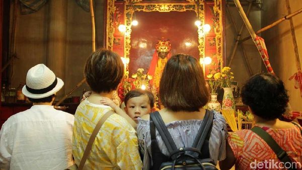 Foto: Kelenteng yang Bikin Lulus Ujian Sekolah