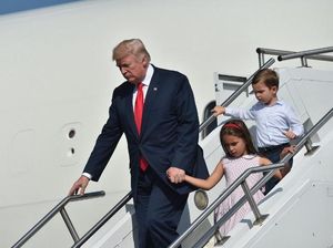 Bikin Gemes! Cucu Trump Nyanyikan Lagu Mandarin untuk Presiden Xi