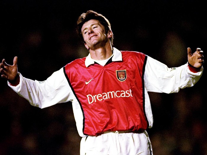18 Dec 1999:  Davor Suker of Arsenal shoots wide against Wimbledon during the FA Carling Premiership match at Highbury in London. The game ended 1-1. \ Mandatory Credit: Graham Chadwick /Allsport