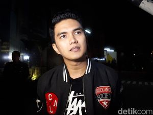 Ngaku Hubungannya Baik, Aldi Taher Ternyata Unfollow Mantan Istrinya Ngaku Hubungannya Baik, Aldi Taher Ternyata Unfollow Mantan Istrinya
