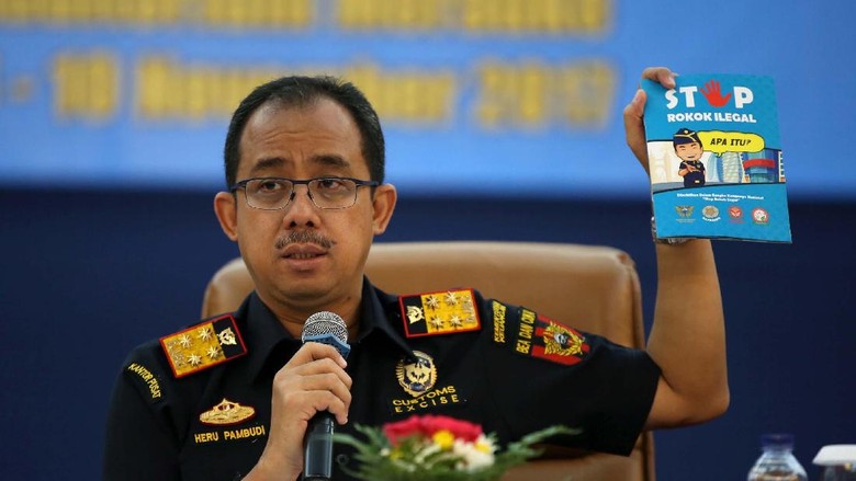 Penerimaan Bea Cukai Tembus 100,11%