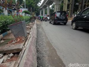 Ini Penjelasan Kepala Proyek LRT Palembang soal Jalan Rusak