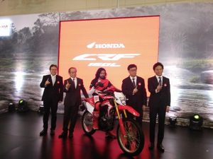 Ini Harga Motor Trail Honda 150cc Pesaing Kawasaki KLX 150 Ini Harga Motor Trail Honda 150cc Pesaing Kawasaki KLX 150