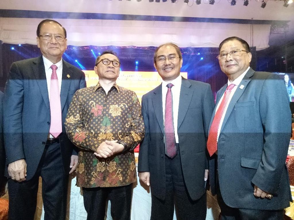 Jangan Ribut Gara-gara Pilkada, Lebih Baik Adu Konsep dan Gagasan Jangan Ribut Gara-gara Pilkada, Lebih Baik Adu Konsep dan Gagasan