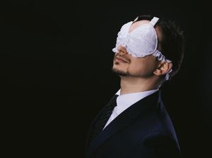 Foto: Penutup Mata Unik Berbentuk Bra, Kamu Mau Coba?