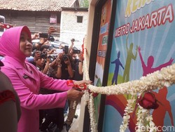 Istri Kapolda Resmikan Taman Baca Kemala Bhayangkari di Johar Baru