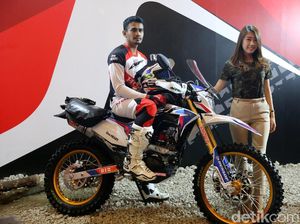Honda Siapkan CRF150 Versi Supermoto? Honda Siapkan CRF150 Versi Supermoto?