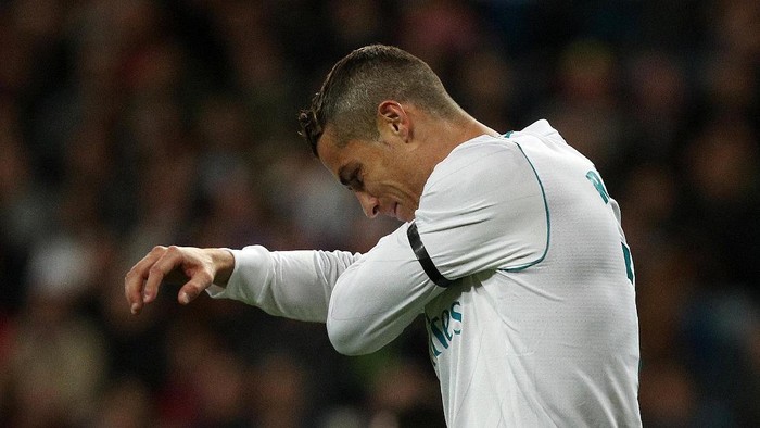 Egois, Ronaldo Tak Pantas Jadi Pemain Terbaik Dunia