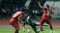 Kedua gol PSMS Medan dicetak oleh I Made Wirahadi.