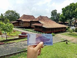 Cerita Soal Polisi di Balik Gambar Rumah Limas Pada Uang Rp 10 Ribu