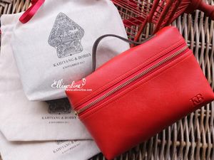 Kahiyang Ayu Pilih Suvenir Pernikahan Harga Terjangkau