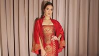 Foto: 7 Gaya Artis Berbaju Tradisional di Pernikahan Kahiyang Ayu