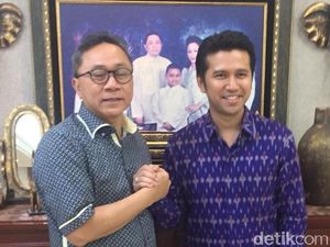 Poros Jakarta Dorong Emil Lawan Gus Ipul dan Khofifah