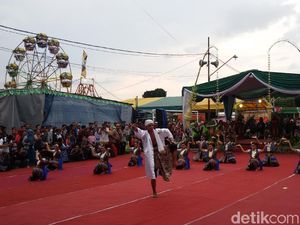 Asyik! Pasar Malam Sekaten di Yogyakarta Resmi Dibuka Hari Ini Asyik! Pasar Malam Sekaten di Yogyakarta Resmi Dibuka Hari Ini