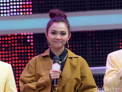 Transformasi Rina Nose hingga Lepas Hijab, Raisa Dibilang Kurusan