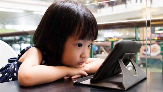 4 Tips agar Anak Nurut Saat Diberi Tahu Orang Tua