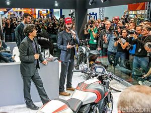 Intip Koleksi Moge Keanu Reeves