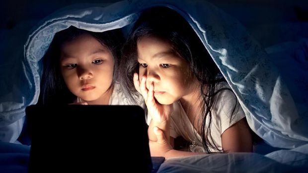 Ilustrasi gadget untuk anak