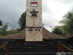 Melihat Monumen Stasiun Radio PHB AURI PC-2 di Gunungkidul