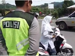 Kids Zaman Now Ini Ngambek Berat Tidak Terima Ditegur Pak Polisi