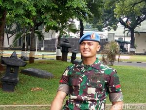 Berseragam TNI, Paspampres Ganteng Juga Bikin Gagal Fokus