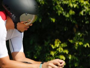 Ikut Triatlon, Begini Persiapan Olahraga Suami Laudya Cynthia Bella Ikut Triatlon, Begini Persiapan Olahraga Suami Laudya Cynthia Bella
