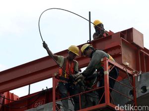 Pas! Pembangunan Flyover Pancoran Sesuai Target