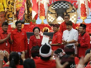 Usung Wayan Koster, PDIP Yakin Kembalikan Kejayaan di Pilgub Bali