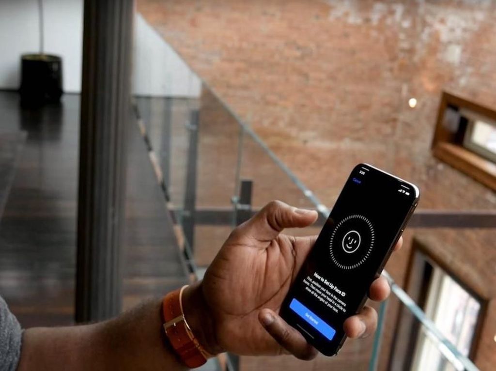 Google Ingin Boyong Face ID iPhone ke Android Q Google Ingin Boyong Face ID iPhone ke Android Q