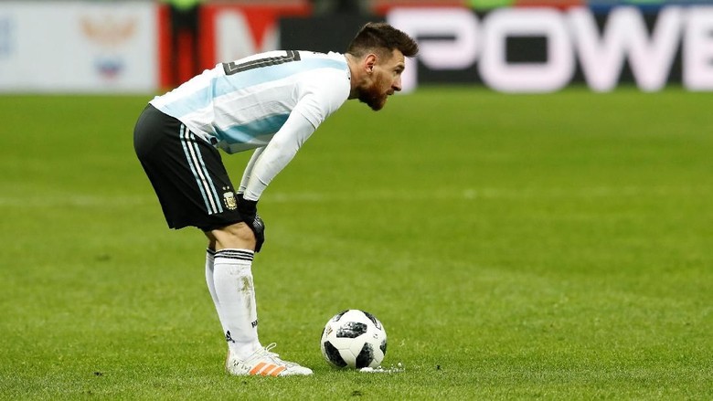 Messi Tak Bisa Bawa Argentina Juara Piala Dunia Sendirian