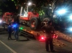 Longsor Timpa Proyek Pembangunan SD di Jagakarsa