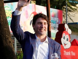 Duh! Ada Polisi Pingsan saat Trudeau Pidato