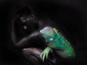 Potret Keren Body Painting yang Menipu Mata Potret Keren Body Painting yang Menipu Mata
