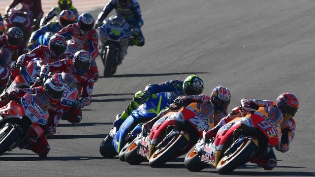 Marc Marquez menyebut pebalap non-unggulan akan turut meramaikan persaingan di musim 2018.