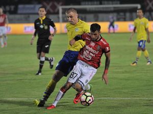 Persipura Diimbangi Sriwijaya, Bali United Kandaskan Persegres