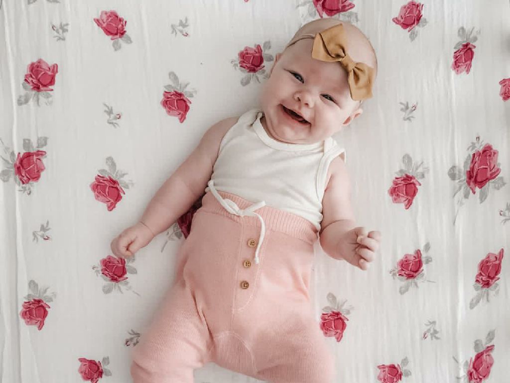 30 Nama Bayi Perempuan Unik Sarat Makna Indah 30 Nama Bayi Perempuan Unik Sarat Makna Indah