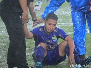 Usai Dikalahkan Perseru: Pemain Persib Menangis, Bobotoh Bikin Ricuh