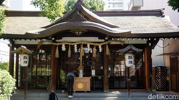 Foto: Kuil Mungil Tapi Sakti dari Jepang