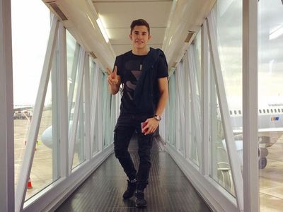 Foto: Gaya Fashion Sederhana Marc Marquez, Si Imut Juara MotoGP 2017