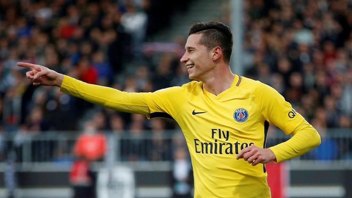 Julian Draxler tetap di PSG musim ini (Stephane Mahe/Reuters)