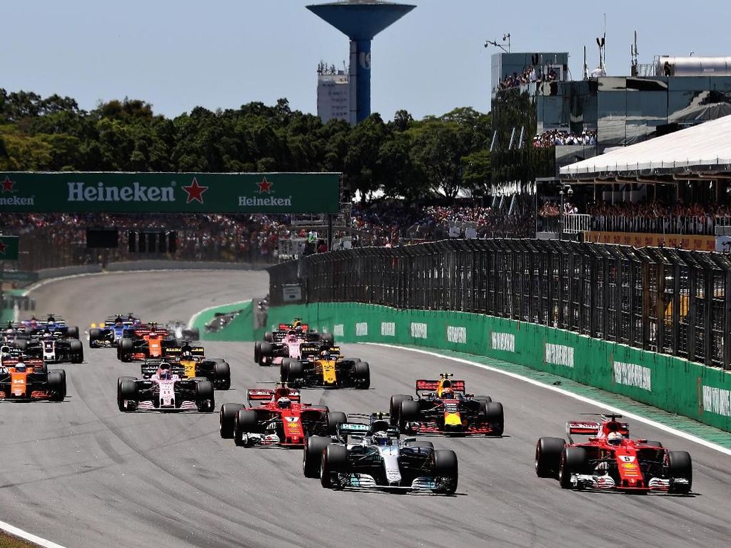 Vettel Juara di Brasil Vettel Juara di Brasil