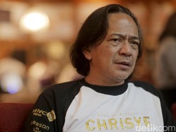 Ray Sahetapy Mengenal Chrisye Lewat Lagu-lagunya