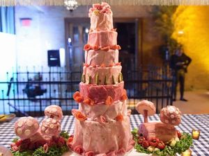 Mau Coba? Ini Dia Kue Ulang Tahun Asal Jepang dari Lembaran Daging Mau Coba? Ini Dia Kue Ulang Tahun Asal Jepang dari Lembaran Daging