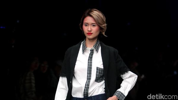 Foto: 15 Koleksi Busana Siap Pakai Nan Stylish Berbahan Tenun Baduy