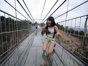 Yakin Kamu Punya Nyali? Jajal Dulu Jembatan Ini