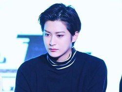 Artis K-pop Pertama yang Berani Pamer Wajah Saat Suntik Botox di Instagram