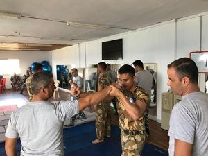 Satgas Peace Keeper POM TNI Beri Pelatihan Polisi Lebanon